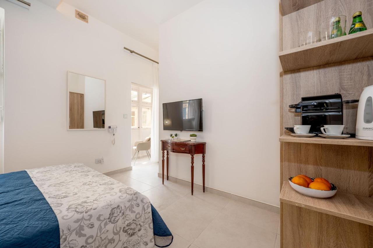 Vela Blu Boutique Suites Gzira Buitenkant foto